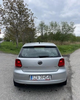 Volkswagen Polo cena 23500 przebieg: 177000, rok produkcji 2011 z Biała małe 596